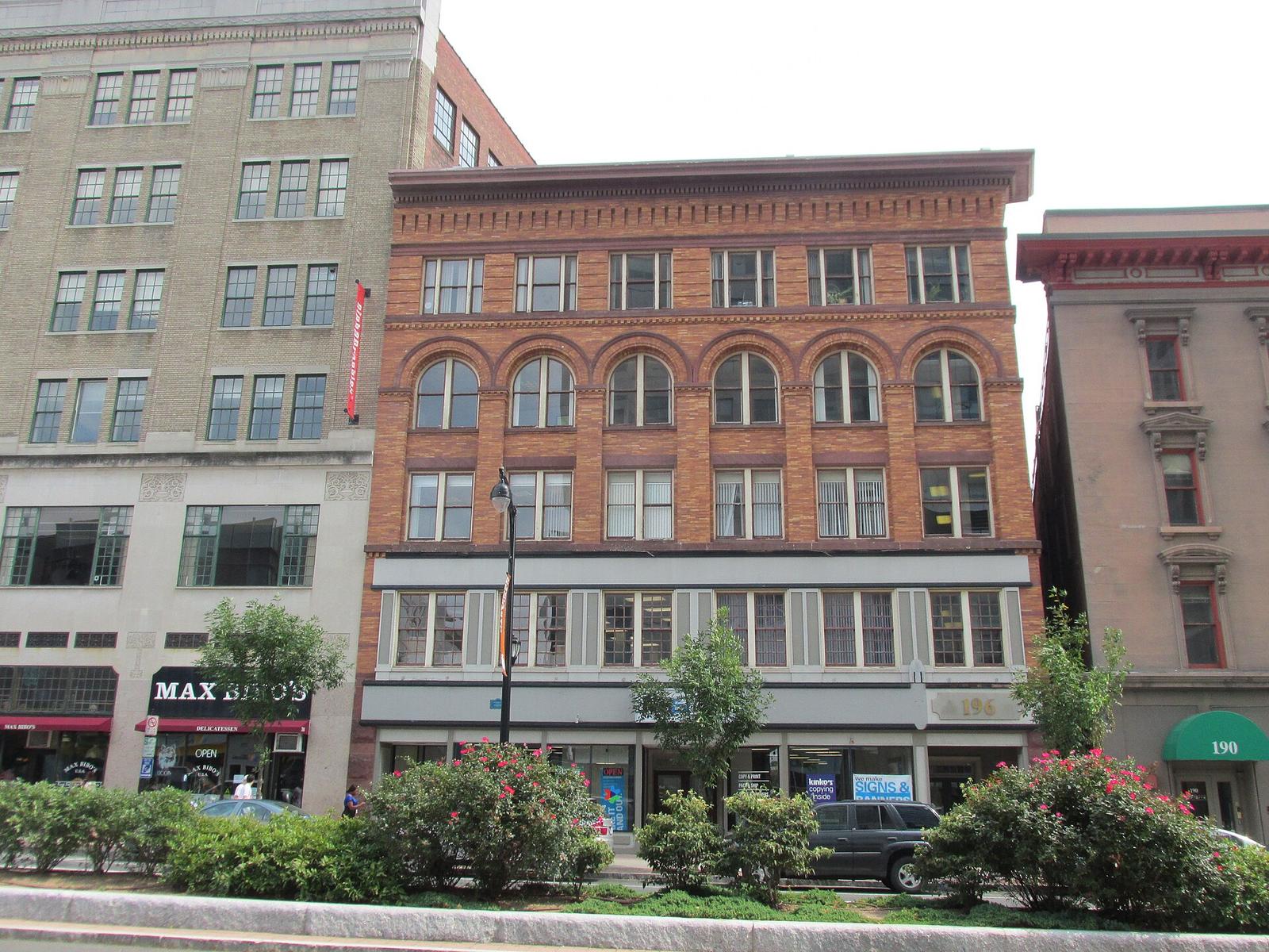 196 Trumbull Street, Hartford CT